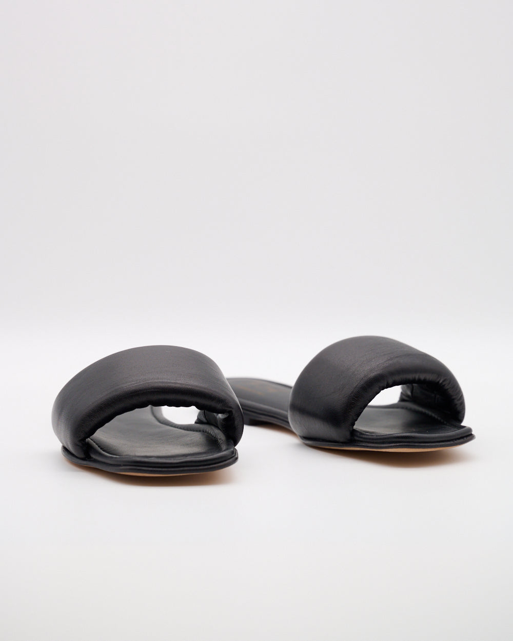 Adriana Leder Slipper für Damen in Schwarz