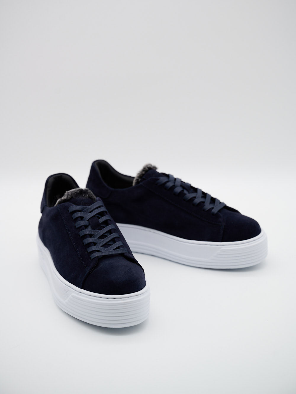 Karina limitierte Sneaker aus Cashmere Leder mit Lammfell gefüttert für Damen in Dunkelblau