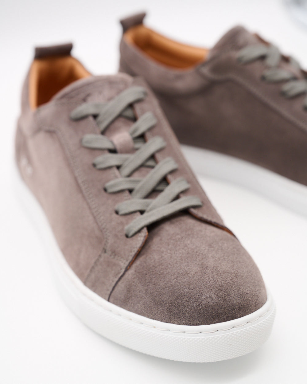Luca limitierter Velours Sneaker für Herren in Grau