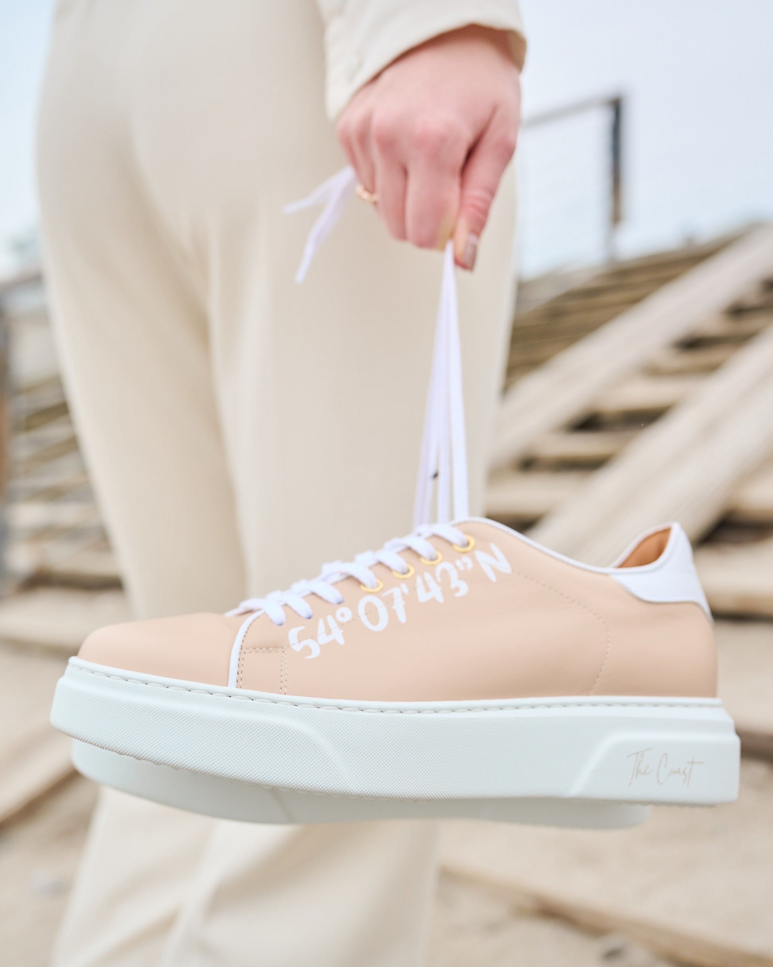 Petra limitierte Koordinaten Leder Sneaker für Damen in Lachs