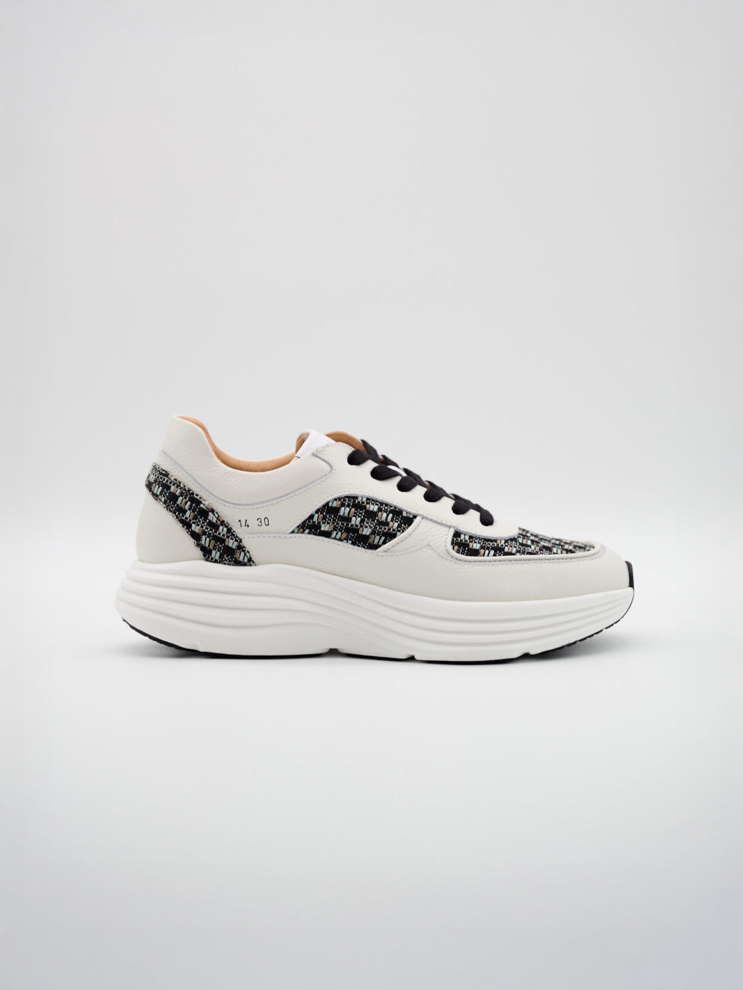Sophia Runner Sneaker Damen Black Offwhite Seitenansicht Tweed Leder Kombination
