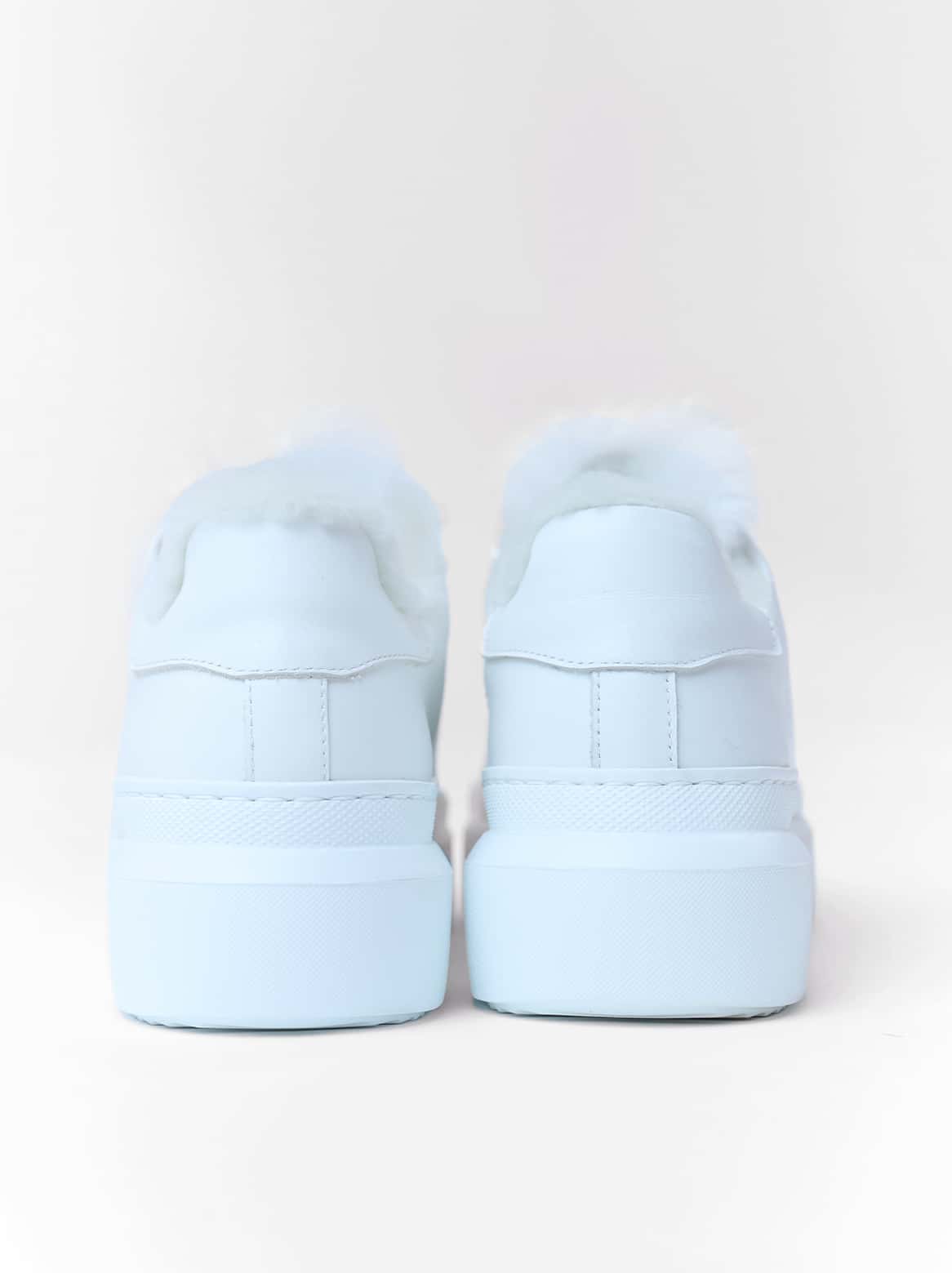 Rückansicht Ginevra Sneaker in Weiß mit Ton-in-Ton Sohle