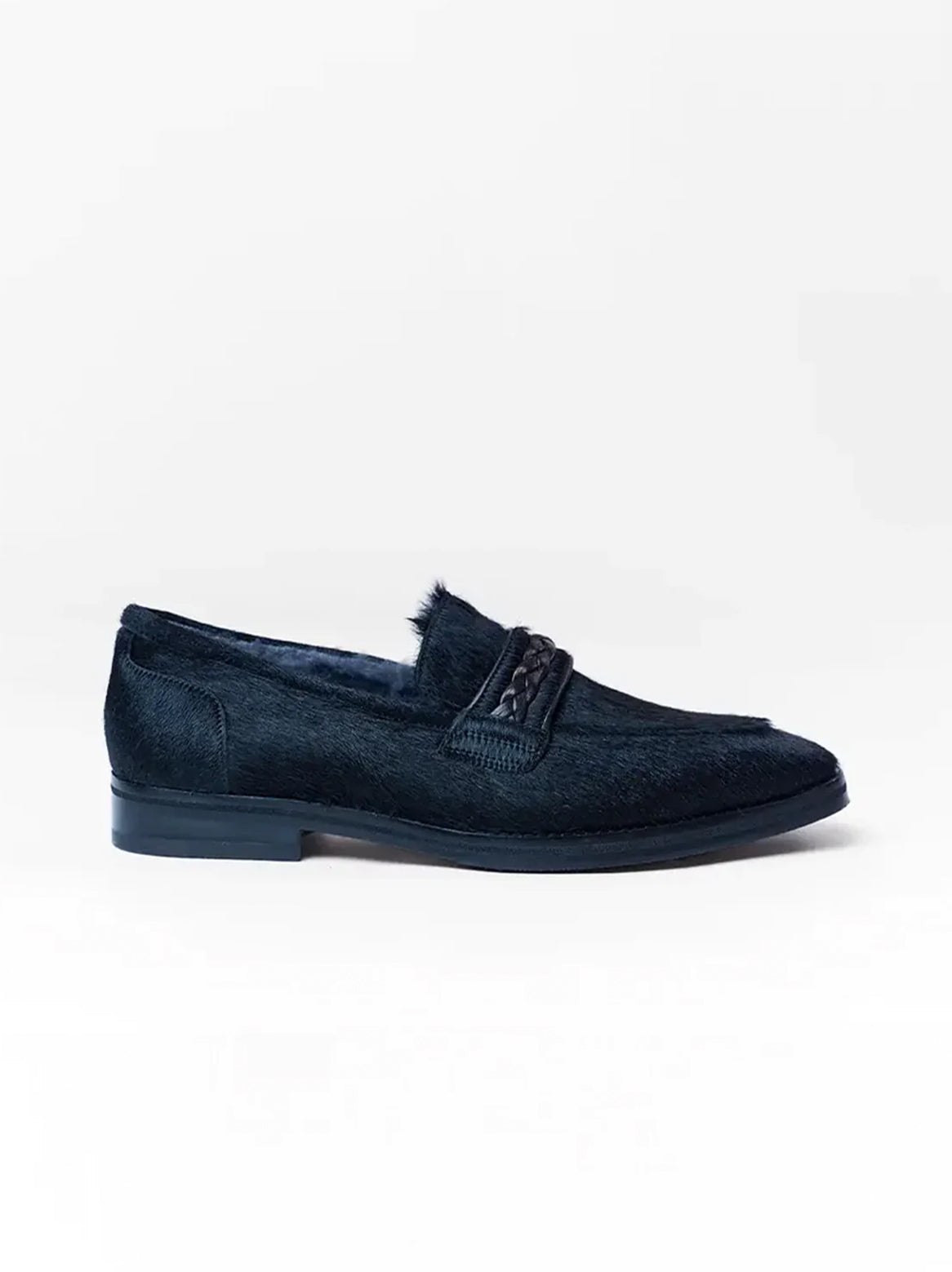 Alfonso Loafer in Schwarz – Seitenansicht mit Fellfutter