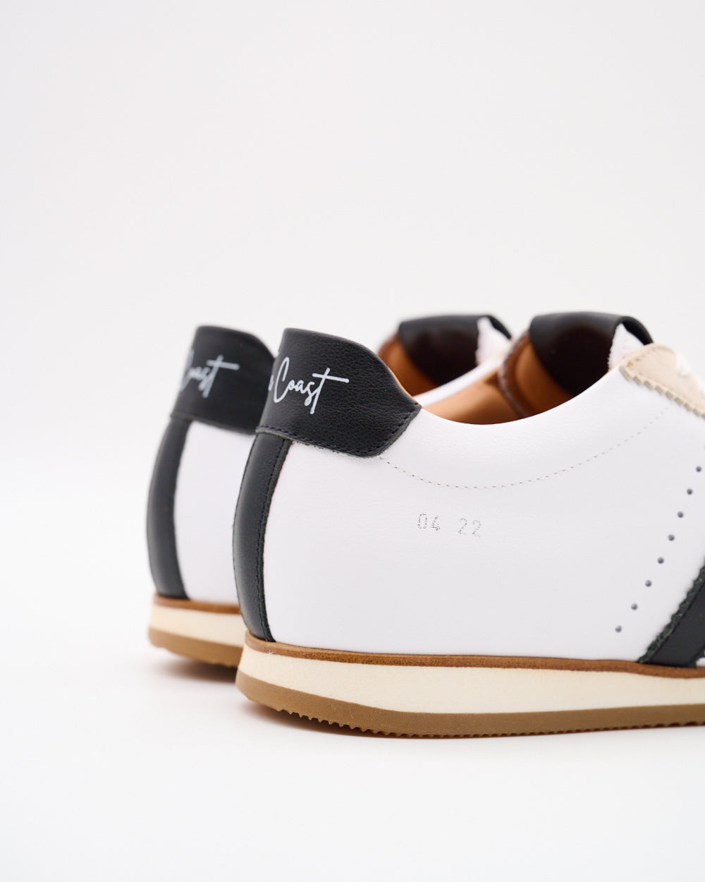 Mira limitierte Sneaker aus weichem Kalbsleder für Damen in Weiss