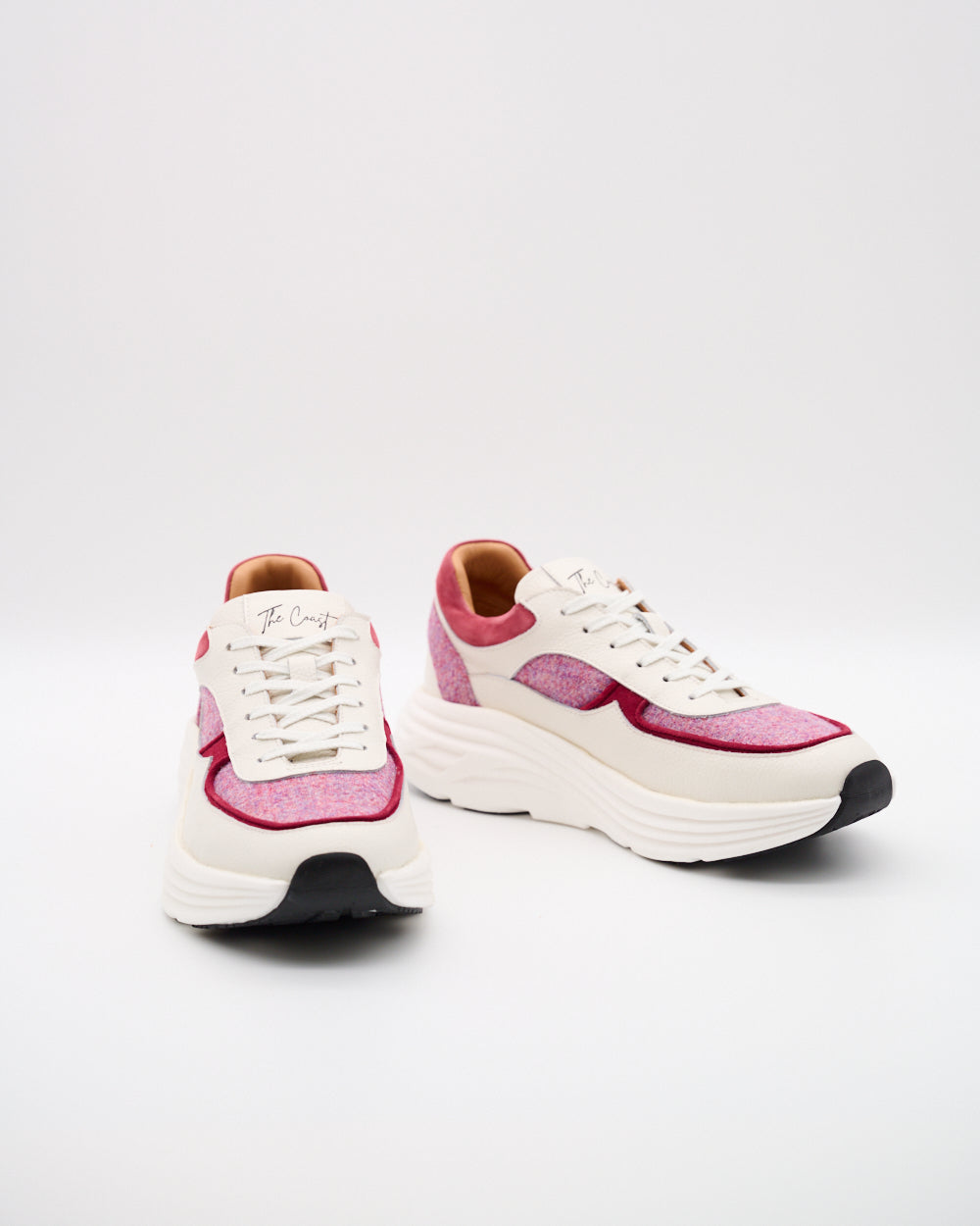 Sophia Runners limitierte Sneaker in einer Tweed Edition für Damen in Weiss & Rosé