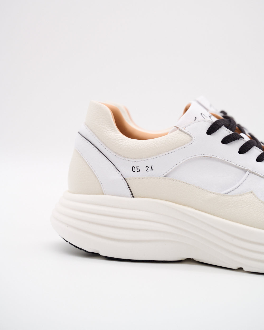 Sophia Runners limitierte Leder Sneaker für Damen in Weiss