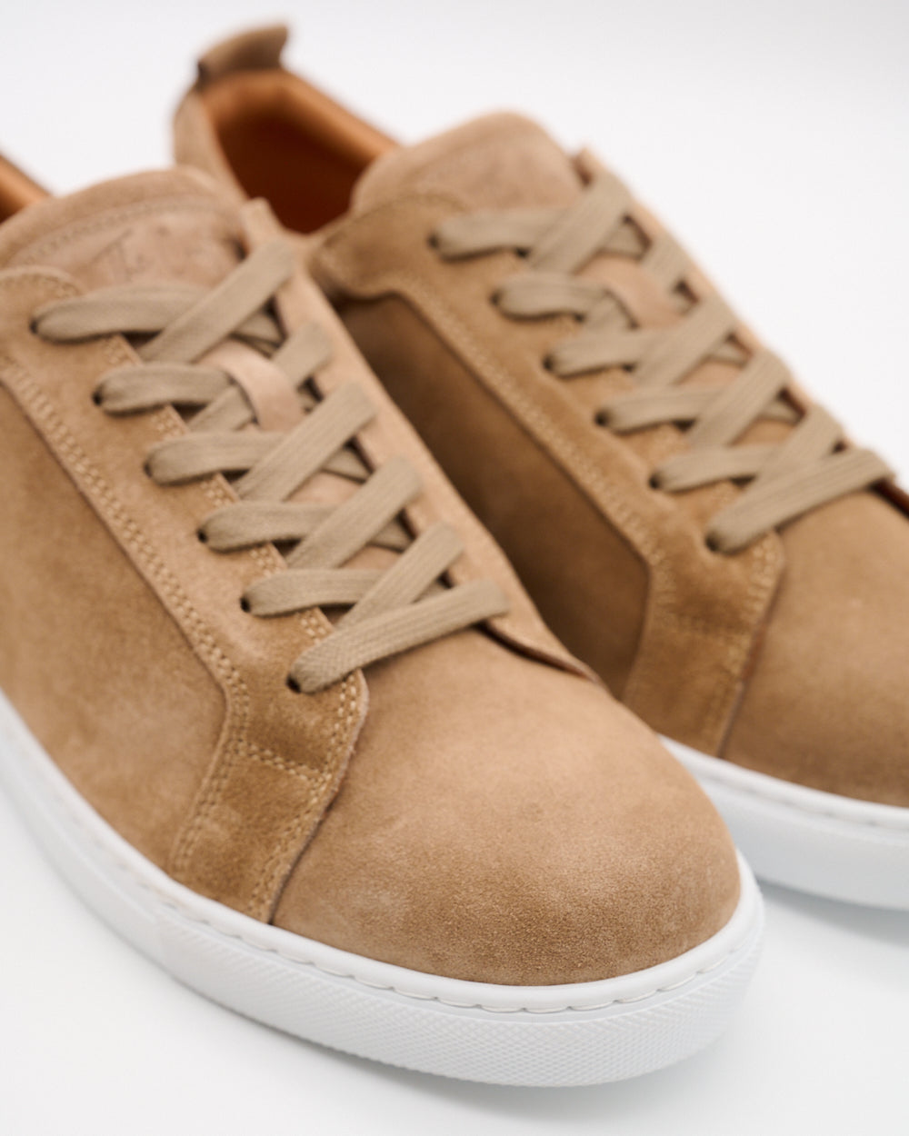 Luca limitierter Velours Sneaker für Herren in Hellbraun