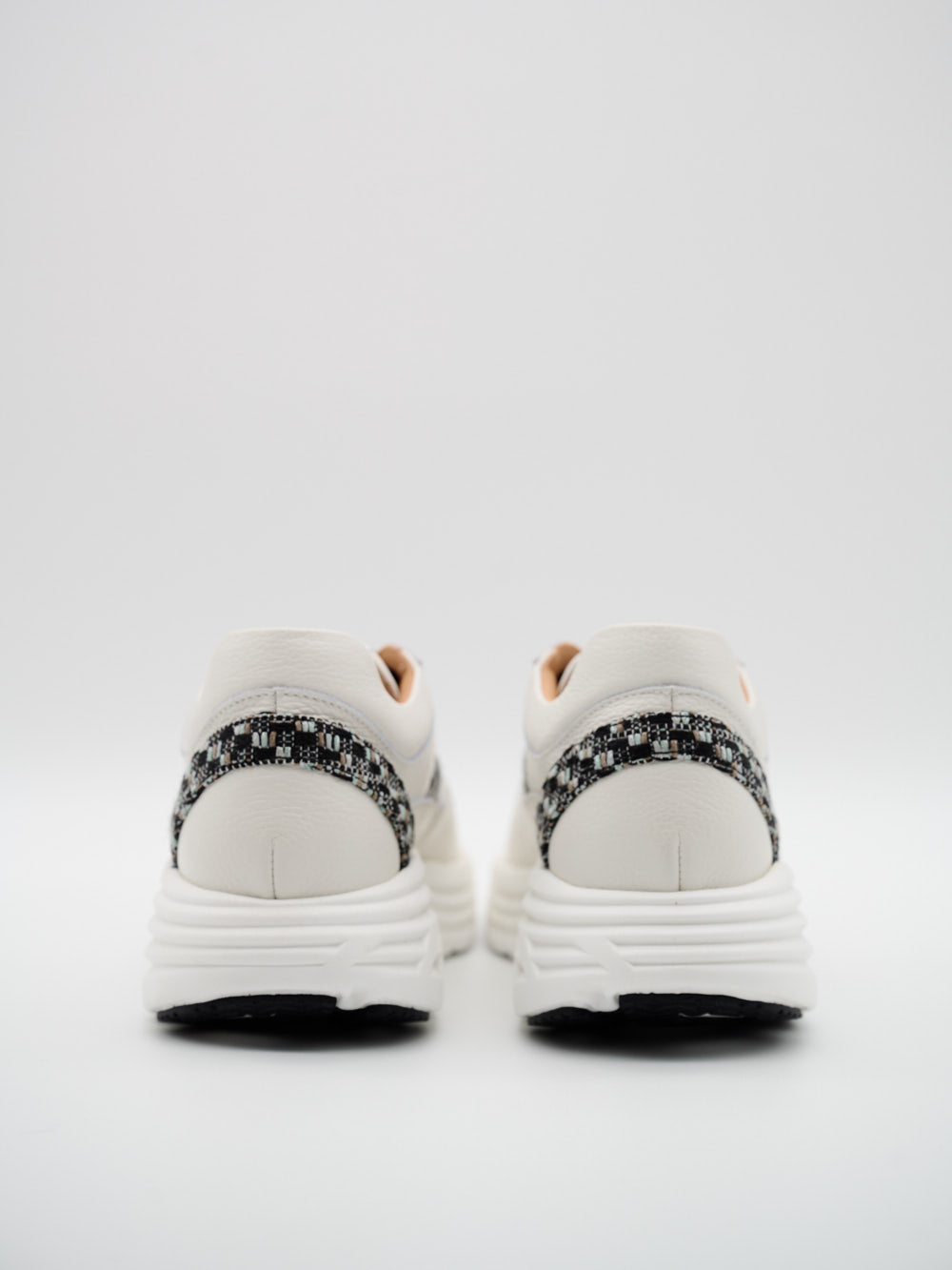 Damen Sneaker Black Offwhite Draufsicht Sophia Runner Schnürung