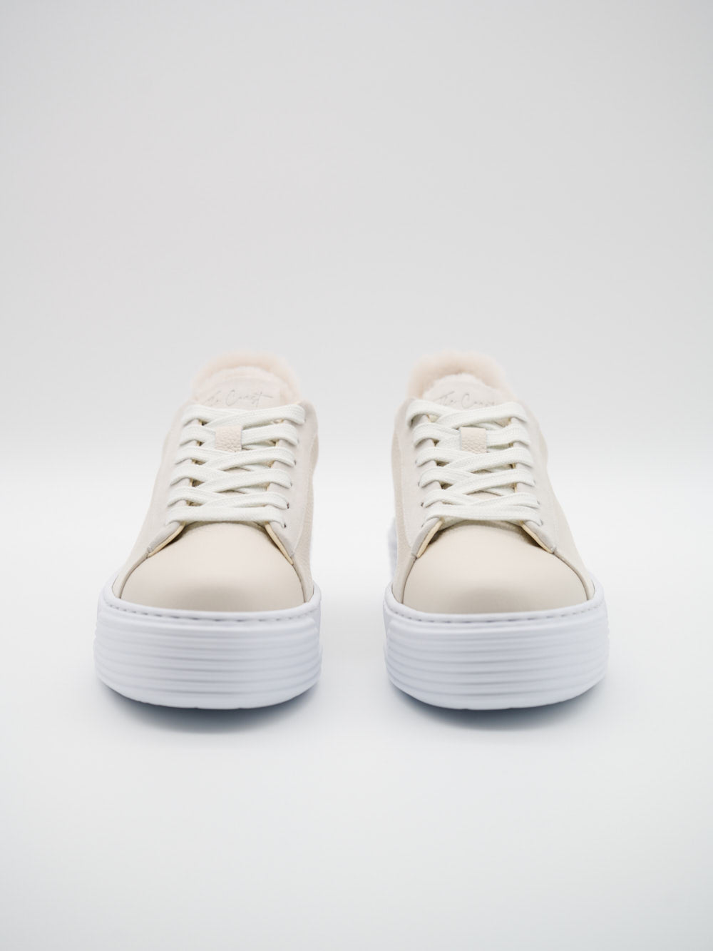 Karina Sneaker Paar Creme vorne Ansicht exklusiv