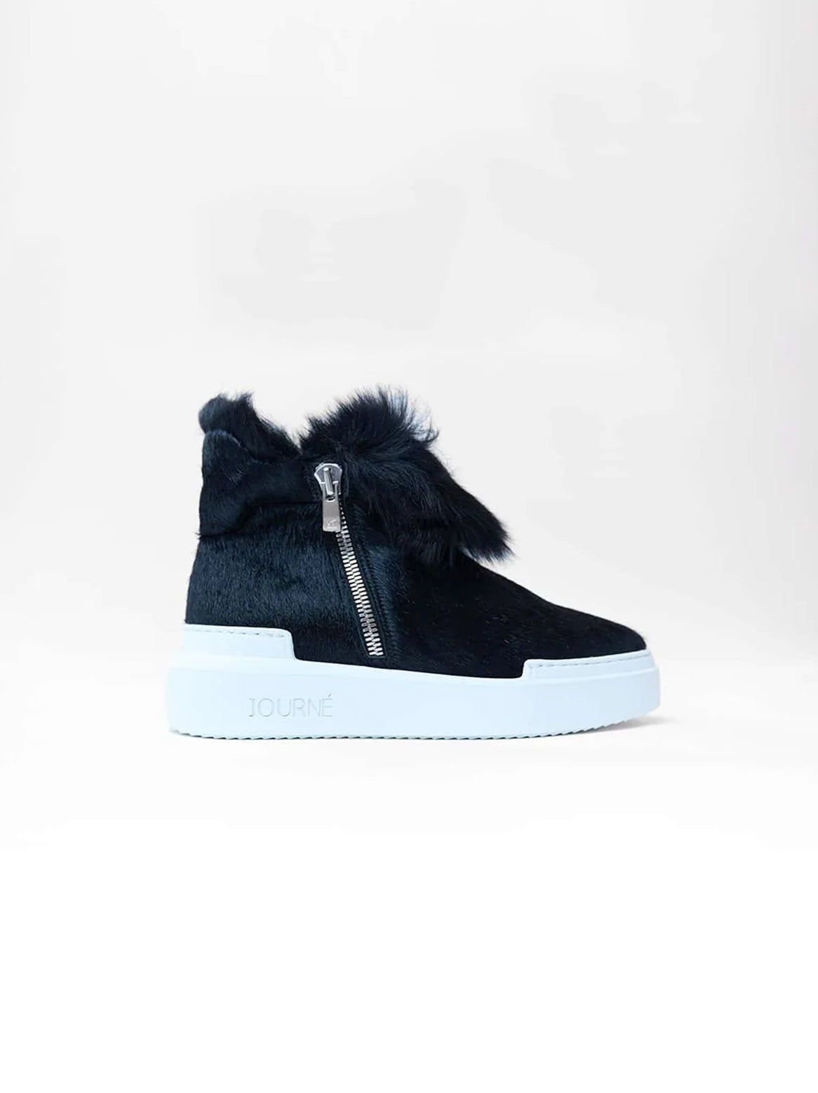 Grazia Chelsea Sneaker in Schwarz – Seitenansicht mit Plateau-Sohle