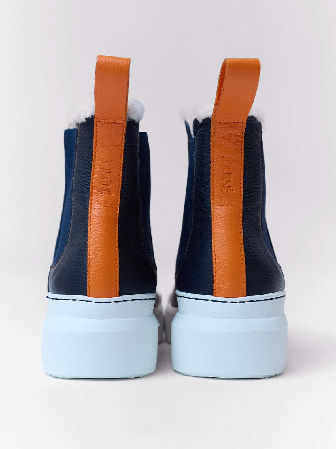 Chelsea-Stiefel Giulia in Blau mit oranger Lasche – Rückansicht