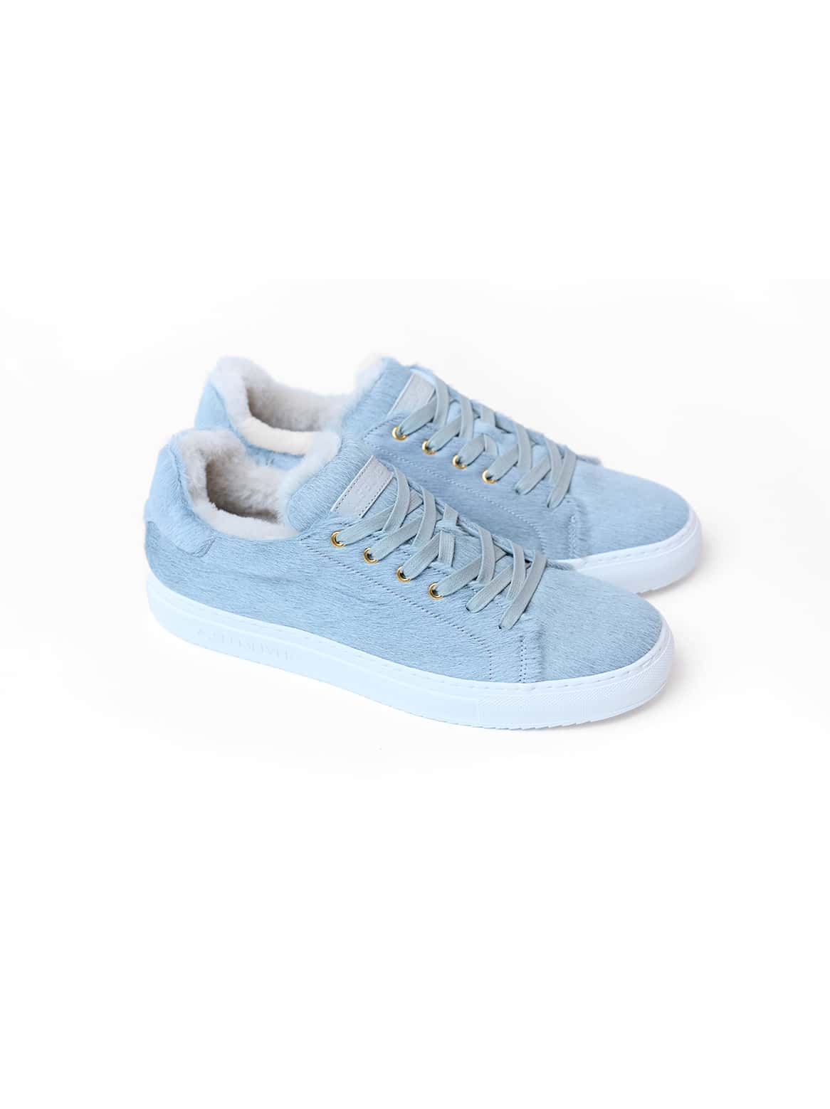 Francesco Sneaker – Innenansicht mit Cavallino-Struktur und weisser Sohle 